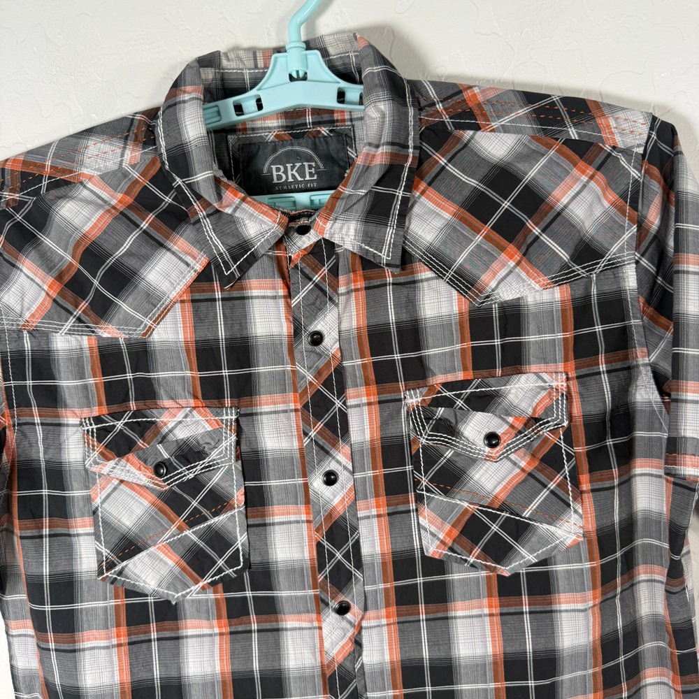 BKE Shirt Mens Large Orange Black Pearl Snap Plaid Athletic Fit Rockabilly